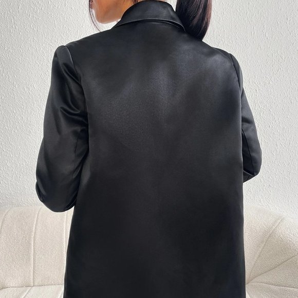 Trendy Contemporary Studded Detail Dual Pocket Satin Blazer Black - Picture 4 of 5